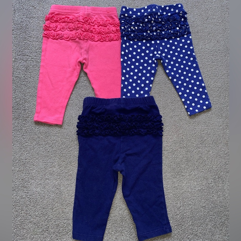 Old Navy/Carter’s Baby Girl leggings bundle size 3 Months